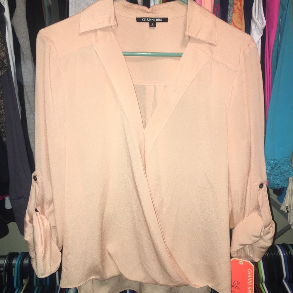 New Gianni Bini Blouse